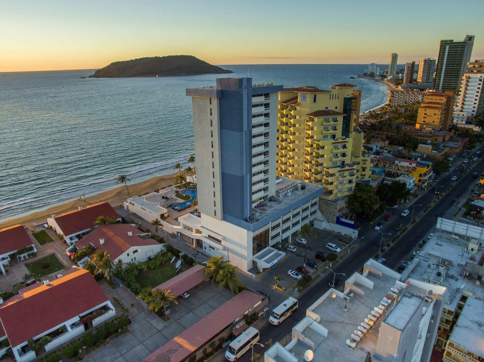 Ocean View Beach Hotel Mazatlan Exterior photo